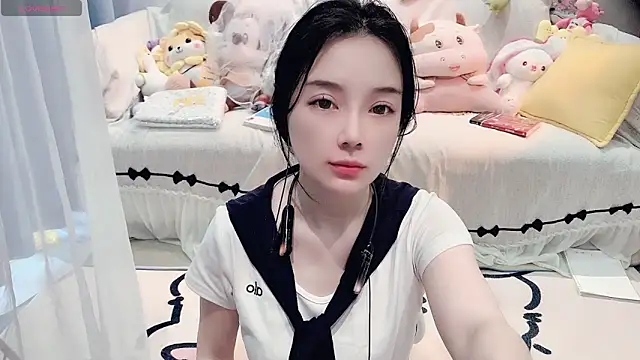 AKiKi711 online show from April 24, 4:48 am
