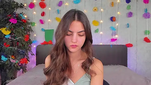 Milana Crystal  online show from March 20, 8:19 am