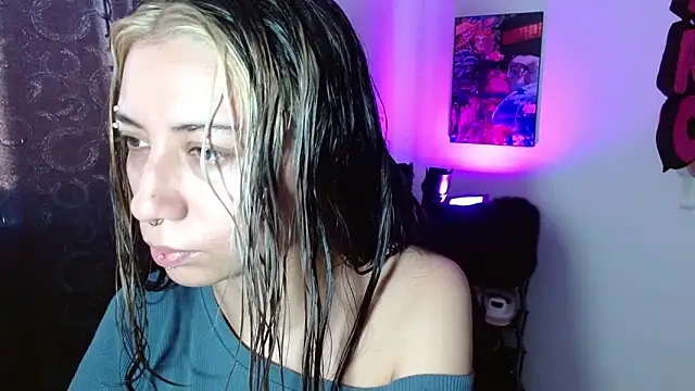 squirt charlott online show from October 18, 4:08 pm