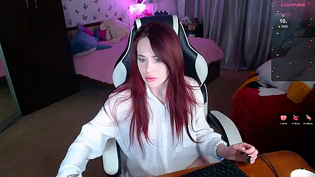 Snapshot of Sidney_blush chatting on February 26, 4:11 am Sidney blush online show from February 26, 4:11 am