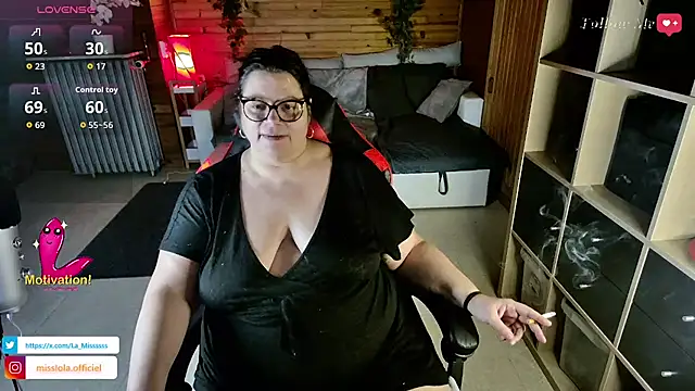 Snapshot of Lola-squirt chatting on March 29, 7:47 pm Lola-squirt online show from March 29, 7:47 pm
