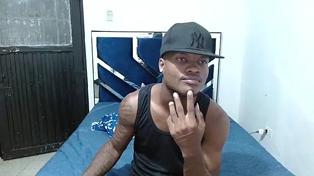 MiguelAngelxl online show from September 11, 12:55 am