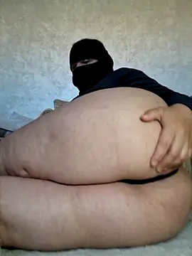 eylimeme online show from March 31, 9:53 am