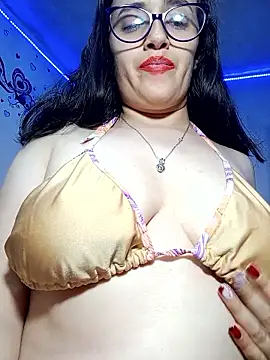 anndreapds online show from March 25, 1:22 am