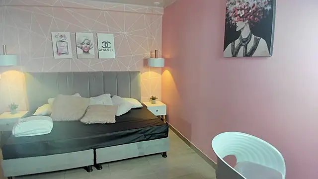 zara  sweet online show from November 11, 1:11 pm