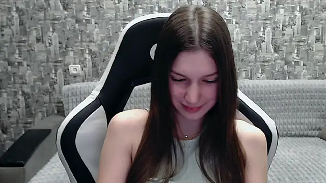 MissMiaCutie online show from March 6, 4:38 pm