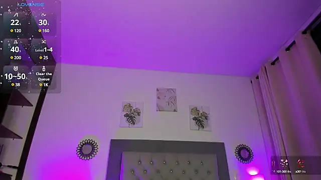 Snapshot of Kylie2211 chatting on February 11, 3:18 am Kylie2211 online show from February 11, 3:18 am