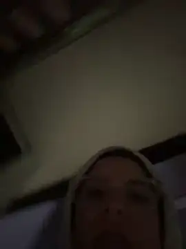 Snapshot of Kylie2211 chatting on February 22, 11:02 am Kylie2211 online show from February 22, 11:02 am