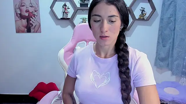 SharonSander online show from February 4, 11:53 pm