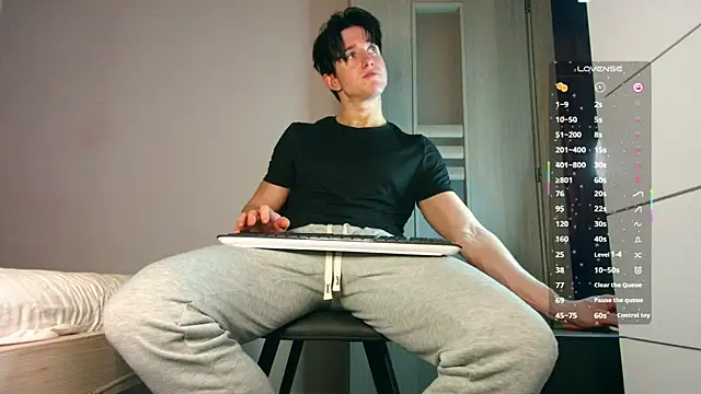 ChristianLevine  online show from December 20, 3:19 pm