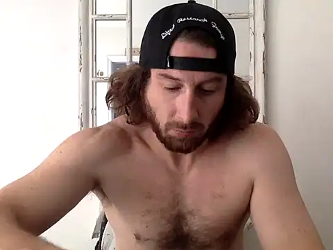 Snapshot of sirchubster chatting on February 13, 5:53 pm sirchubster online show from February 13, 5:53 pm