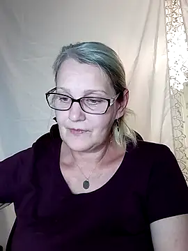 irinamaux online show from January 11, 4:46 pm