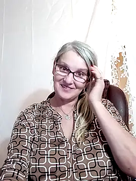 irinamaux online show from January 23, 5:42 pm