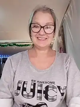 irinamaux online show from November 25, 2:55 am