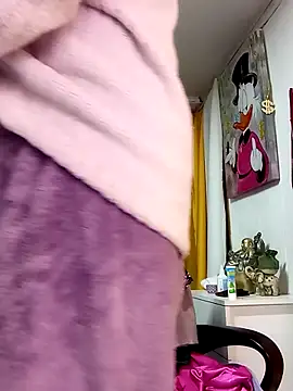 irinamaux online show from April 2, 1:47 am