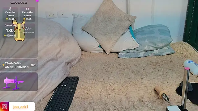 Levii Ackermann online show from February 25, 10:50 pm