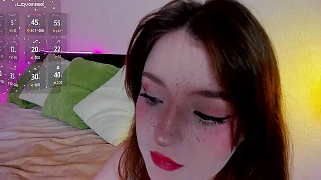 lexxxxxxi online show from December 14, 6:23 pm