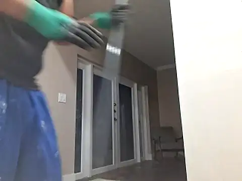 Zander823 online show from April 1, 4:24 am