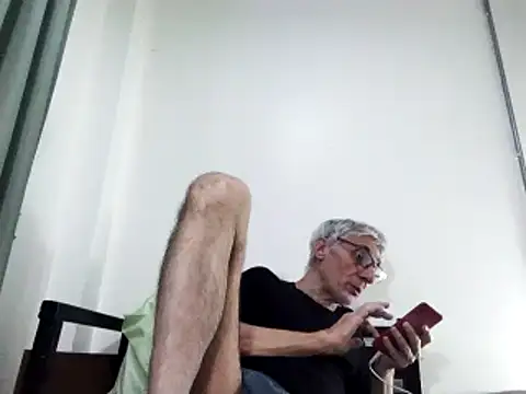 BIGUNCUTHARDCOCK online show from March 3, 2:26 pm