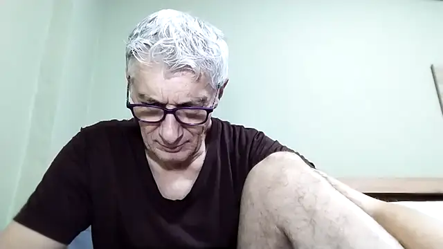 BIGUNCUTHARDCOCK online show from November 24, 2:00 am