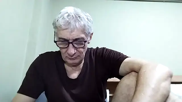 BIGUNCUTHARDCOCK online show from November 30, 1:53 am