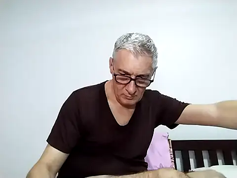 BIGUNCUTHARDCOCK online show from March 11, 2:17 am