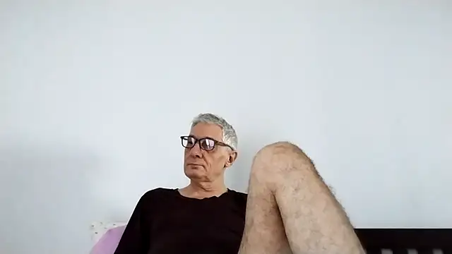 BIGUNCUTHARDCOCK online show from May 3, 12:16 am