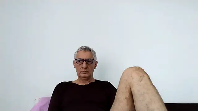 BIGUNCUTHARDCOCK online show from May 5, 1:13 am