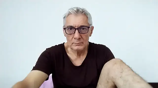 BIGUNCUTHARDCOCK online show from May 6, 1:47 am