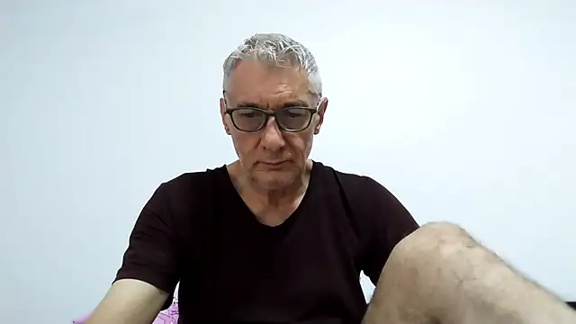 BIGUNCUTHARDCOCK online show from May 17, 12:30 am