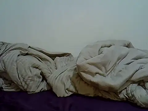 Giannah01 online show from September 28, 12:05 am