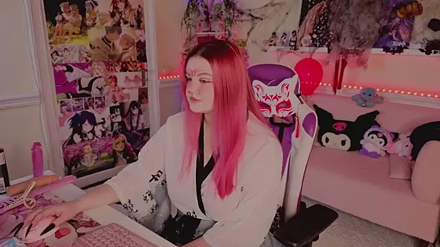 Unholy Lady online show from October 28, 6:17 am