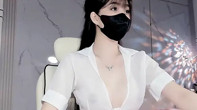 Luli-bae online show from March 13, 2:16 am