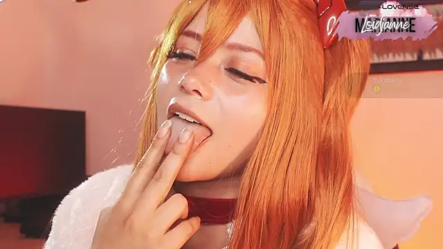 loIijanne online show from December 26, 1:51 am