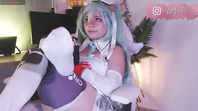 loIijanne online show from February 8, 2:47 am