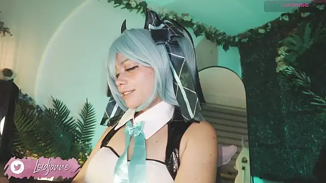 loIijanne online show from March 5, 2:46 am