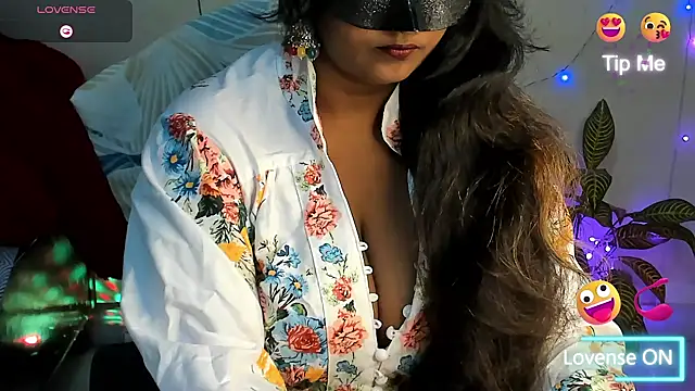 Love Winss online show from October 2, 5:14 am