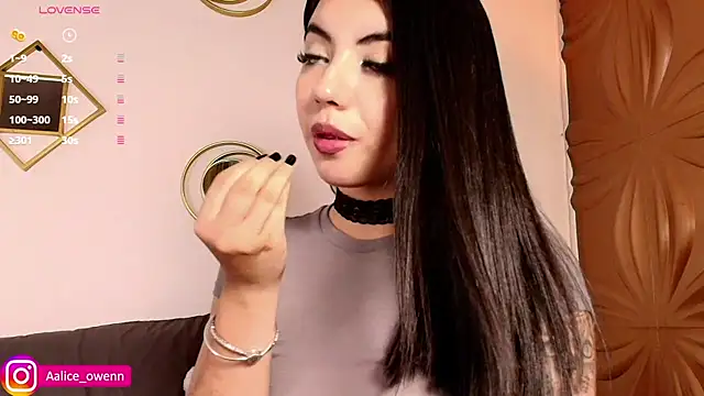 Aliceowenn online show from January 22, 3:09 am