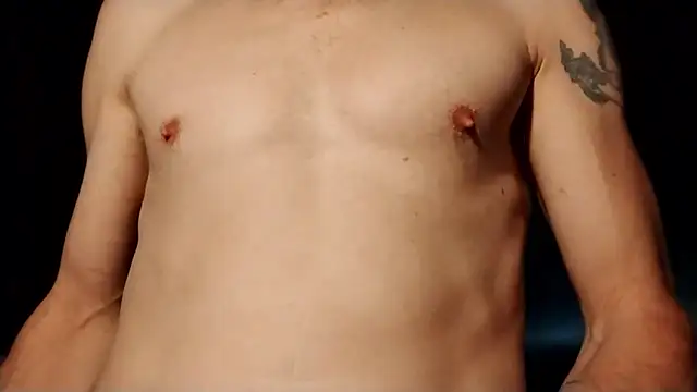 Snapshot of rockpimp chatting on January 7, 8:55 pm rockpimp online show from January 7, 8:55 pm