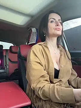 Snapshot of _AHHA_ chatting on October 30, 8:16 am  AHHA  online show from October 30, 8:16 am