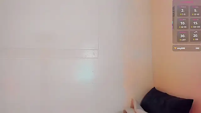 Victoria Kastelo online show from March 31, 7:25 pm