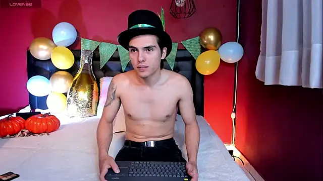  Tattoo Couple online show from September 26, 2:21 pm