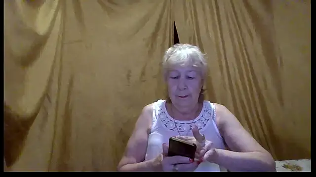  Estelitta 5 online show from February 14, 1:41 pm