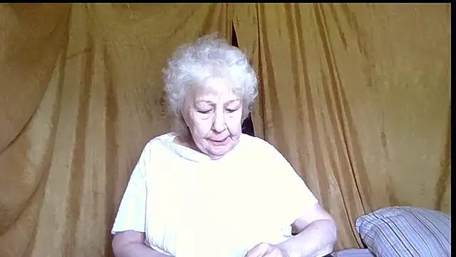  Estelitta 5 online show from June 4, 9:48 am