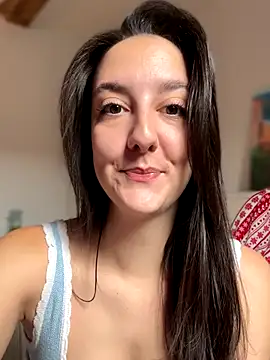  Juliette online show from October 31, 9:43 am