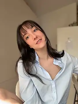  Juliette online show from February 24, 9:40 am