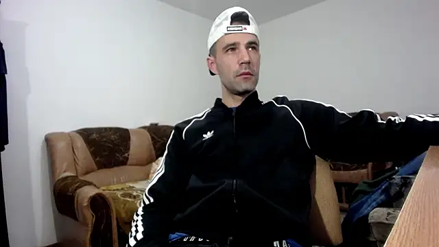 Snapshot of I_like_older_menn chatting on February 20, 6:10 am I like older menn online show from February 20, 6:10 am