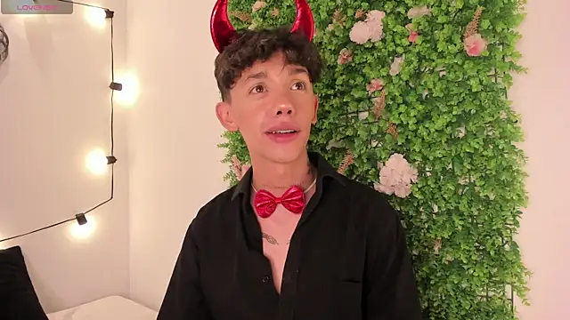 Tomy Rox online show from January 14, 8:48 pm