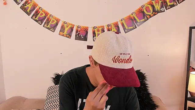 Tomy Rox online show from October 27, 8:46 pm