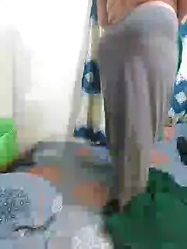 Snapshot of Adiba_2 chatting on January 17, 9:28 pm Adiba 2 online show from January 17, 9:28 pm
